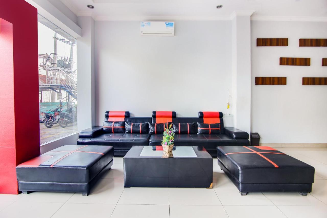 Collection O 91464 7 Dream Hotel Palembang Exterior foto