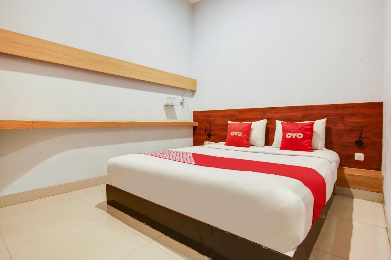 Collection O 91464 7 Dream Hotel Palembang Exterior foto